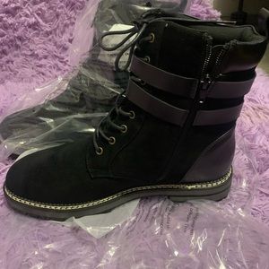 Black suede and leather bootie